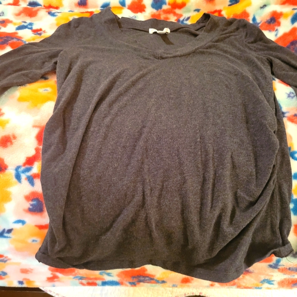 Maternity clothes